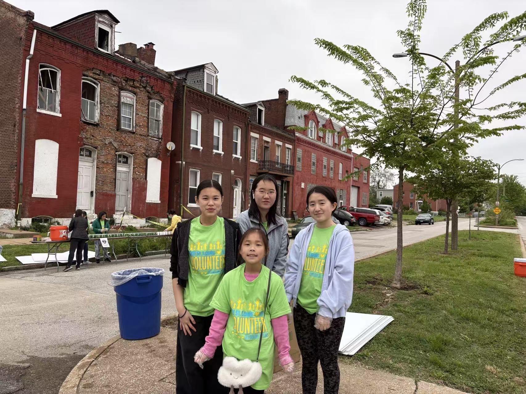 Volunteers distributing food at a community event